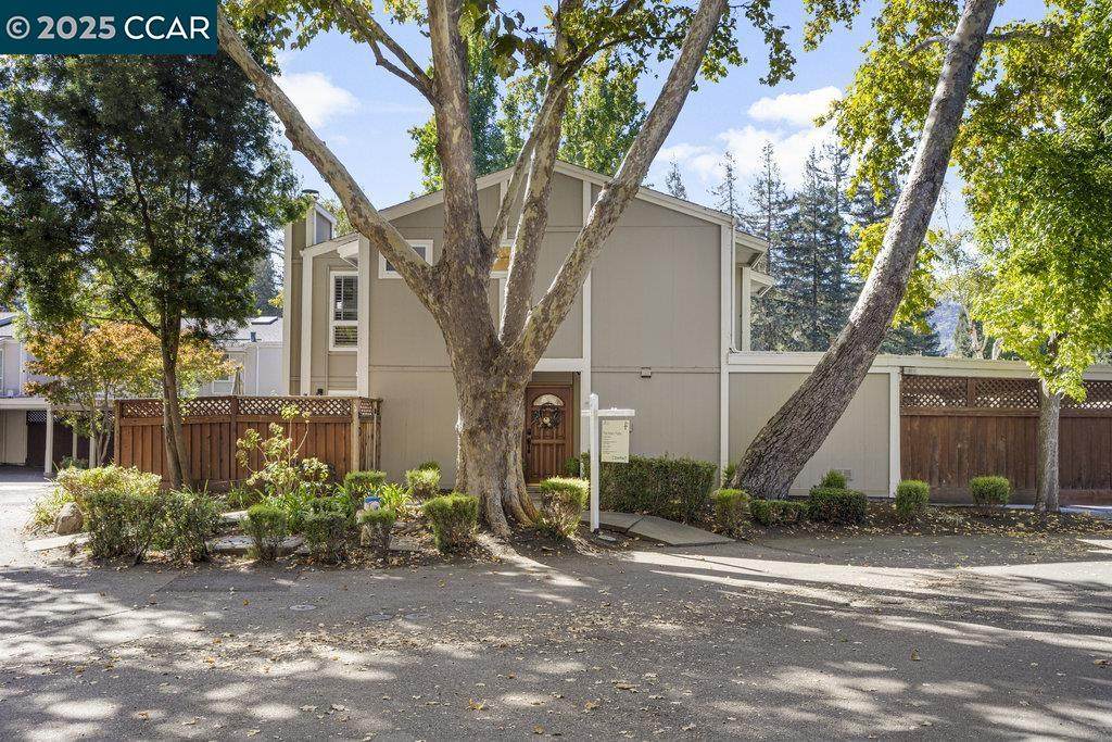 557 Garden Creek Pl - Photo 1