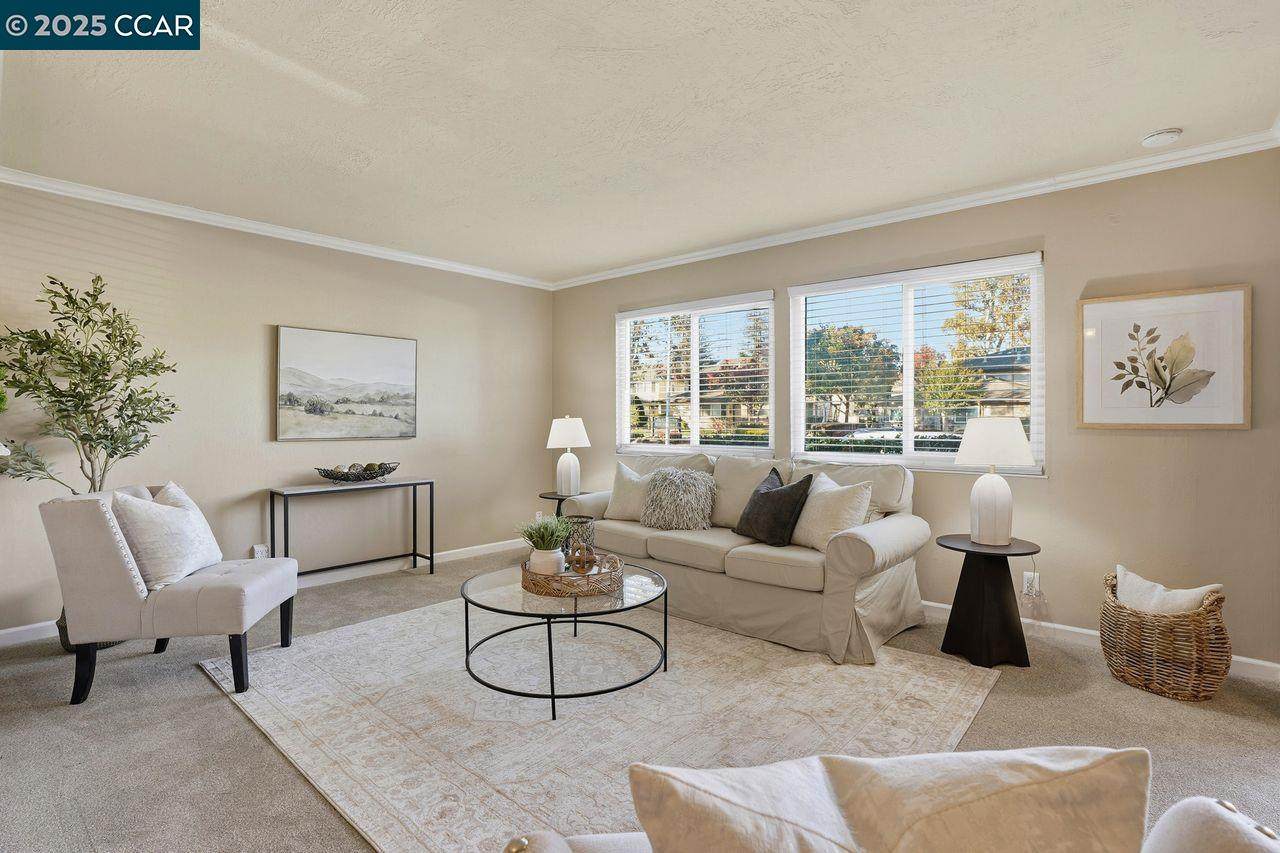 1013 Mohr Ln 2 - Photo 1