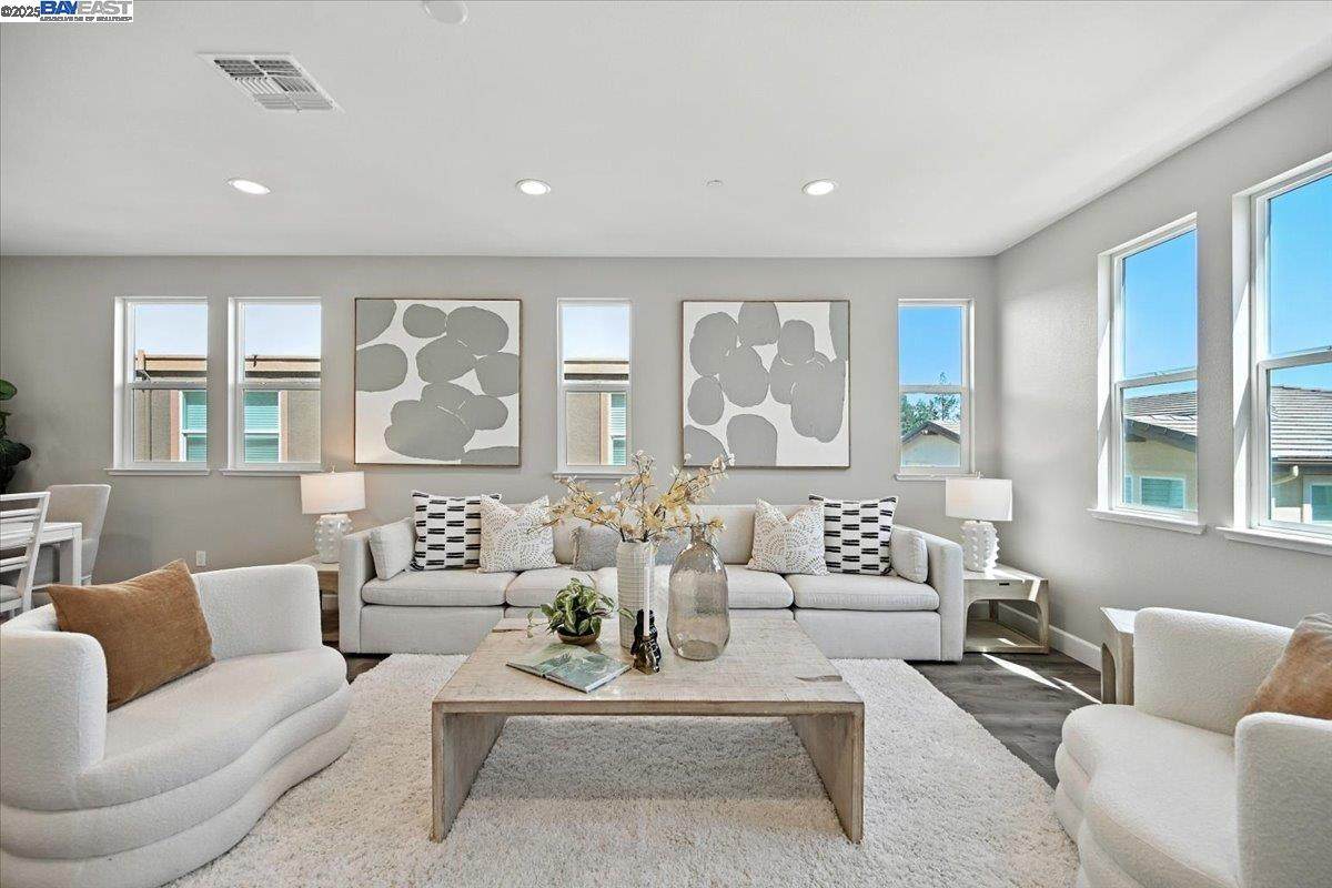 437 Ryan Ter - Photo 1