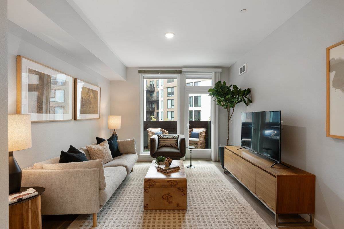 260 Brooklyn Basin Way 409 - Photo 1