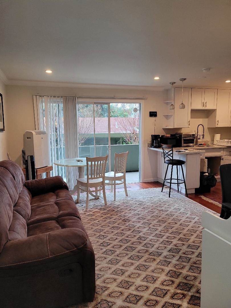 1458 Hudson St 109 - Photo 1