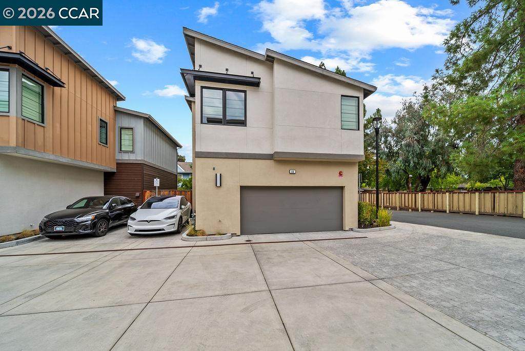 44 Analisa Ln - Photo 1