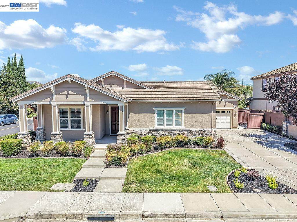 1236 Sheldon Dr - Photo 1