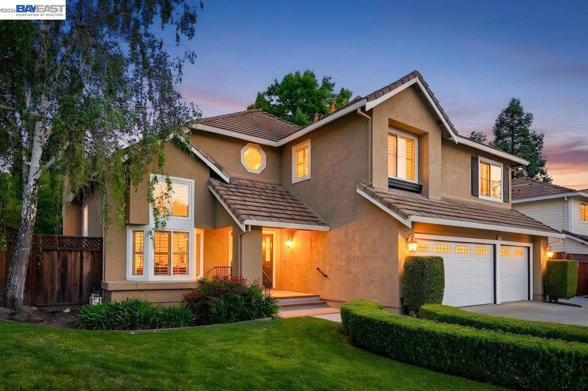 604 Sycamore Ct - Photo 1