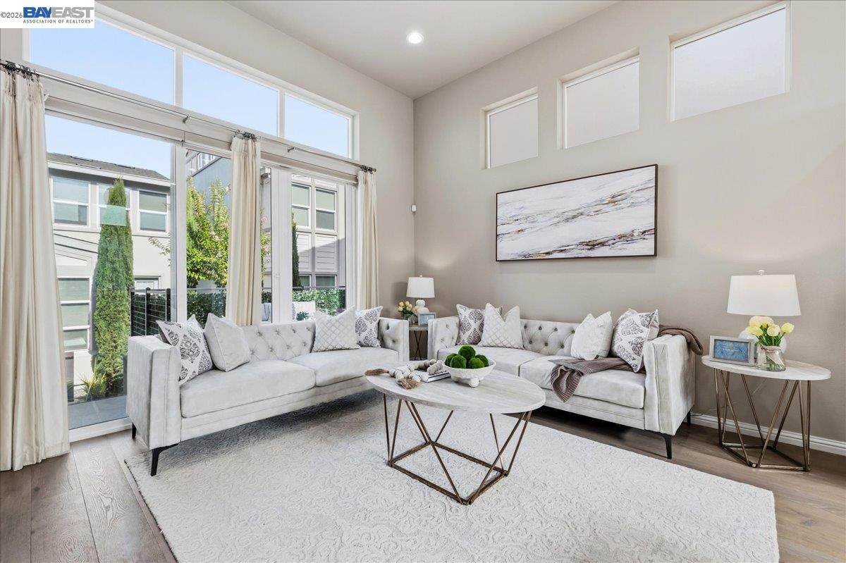 4398 Healdsburg Way - Photo 1