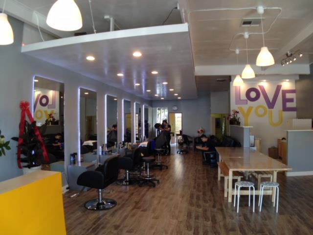 - Photo 1