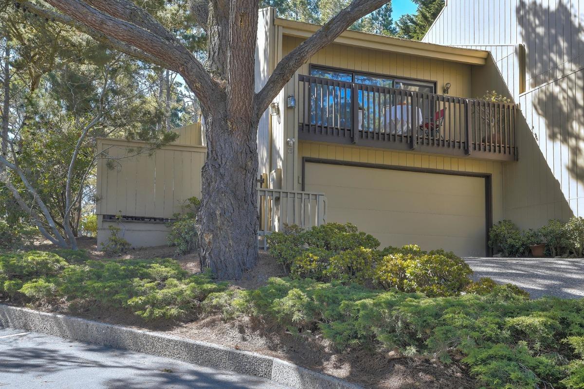 15 Mountain Shadow Ln - Photo 1