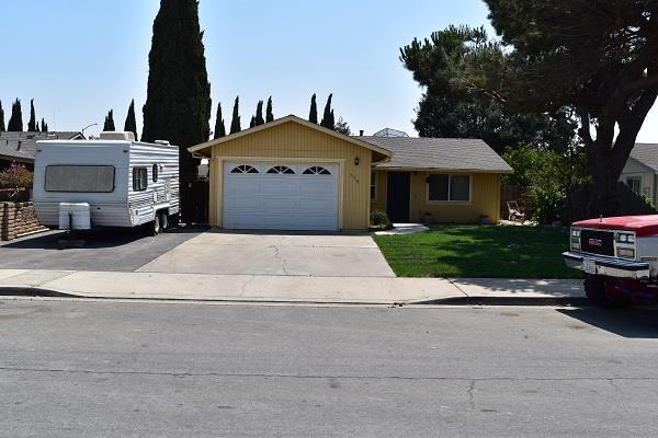 339 Hicks Dr - Photo 1