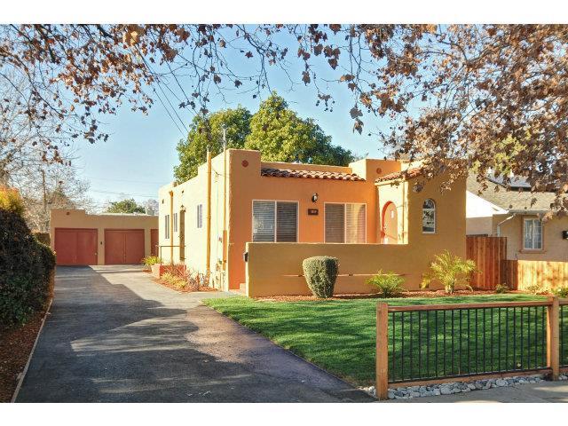 1169 Jervis Ave - Photo 1