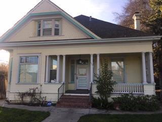 422 Powell St - Photo 1