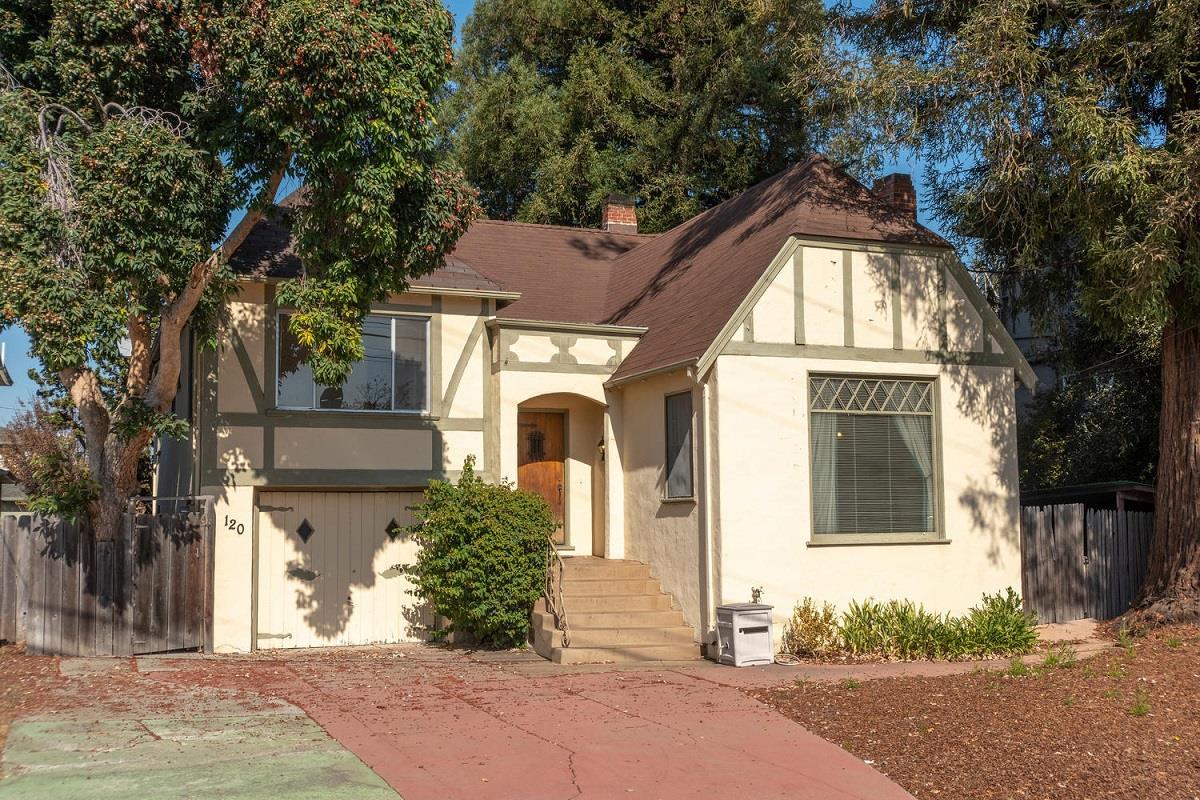 120 22nd Ave - Photo 1