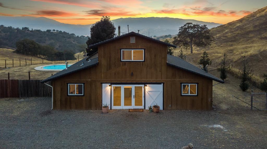 20459 Panoche Rd - Photo 1
