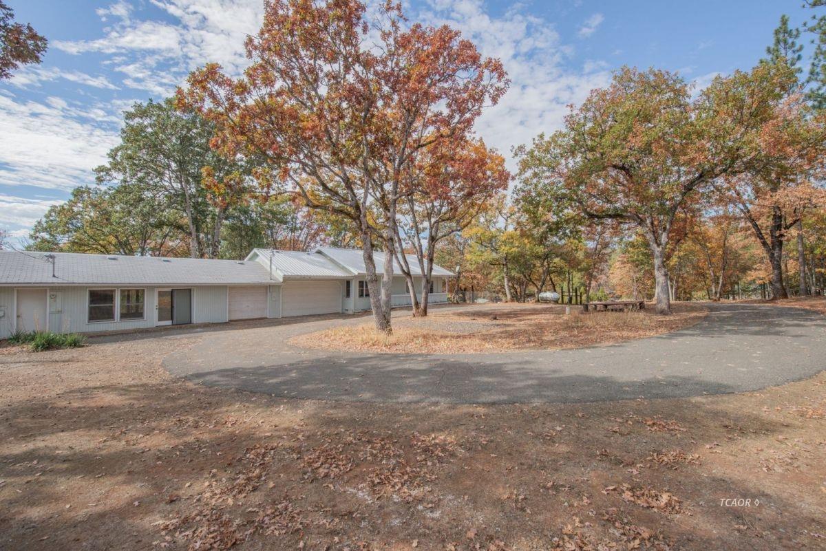 278 East Weaver Creek Rd - Photo 1