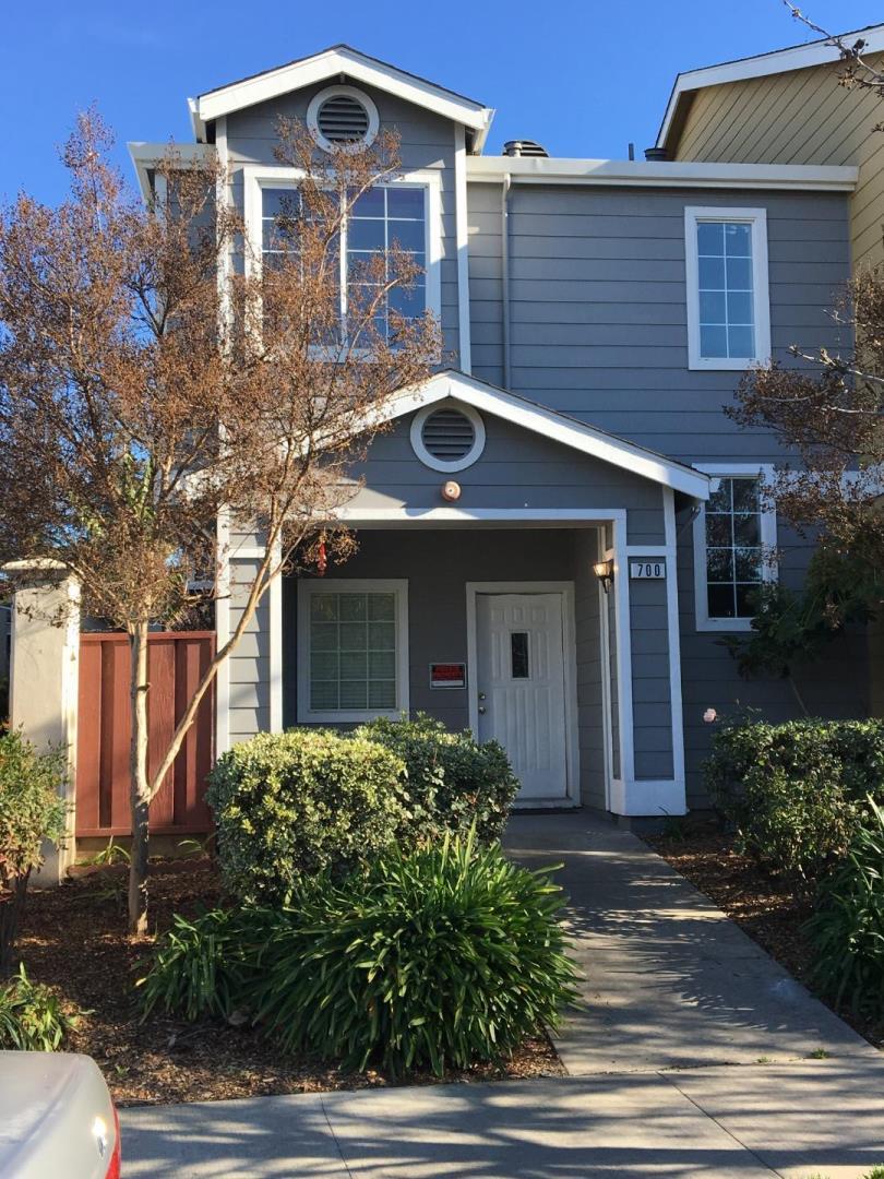 700 Bonita Ave - Photo 1