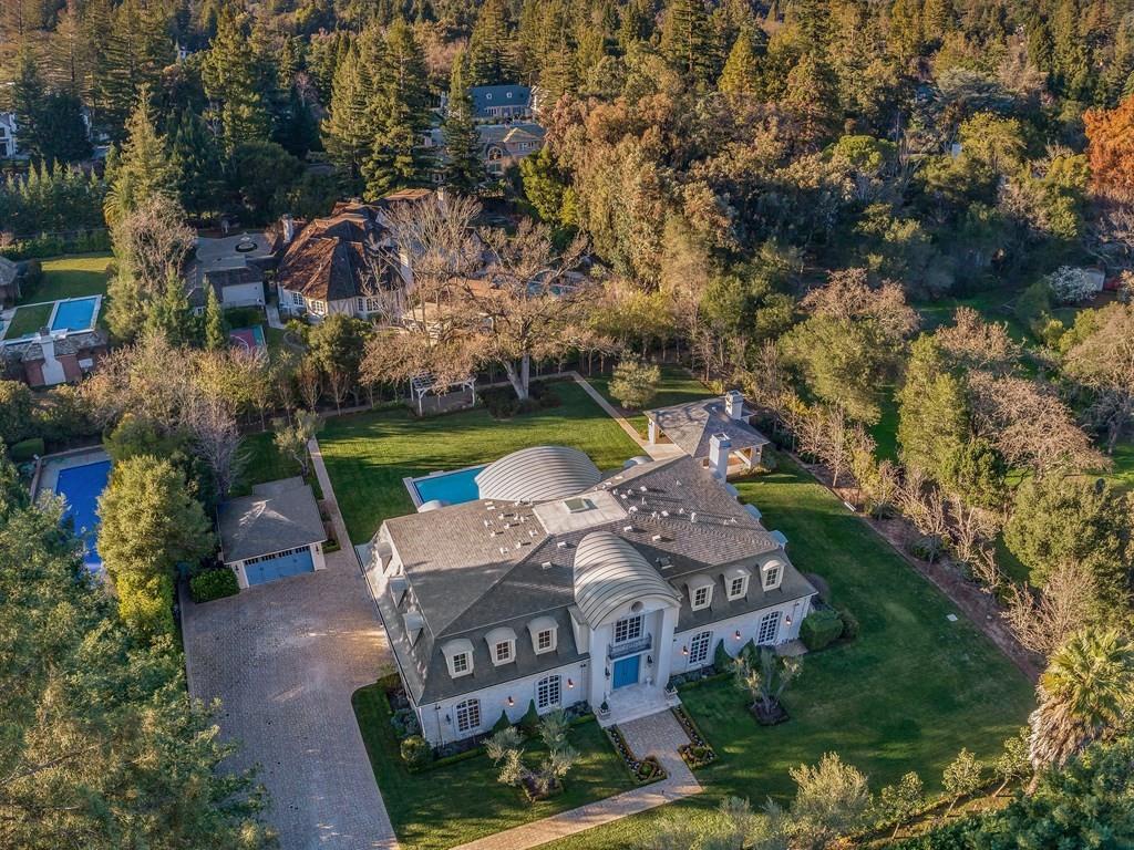 49 Fairview Ave - Photo 1