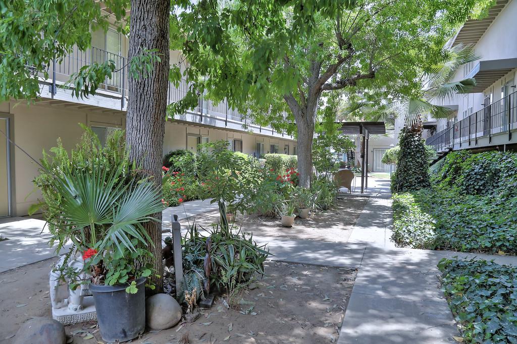 109 Glenn Ave - Photo 1