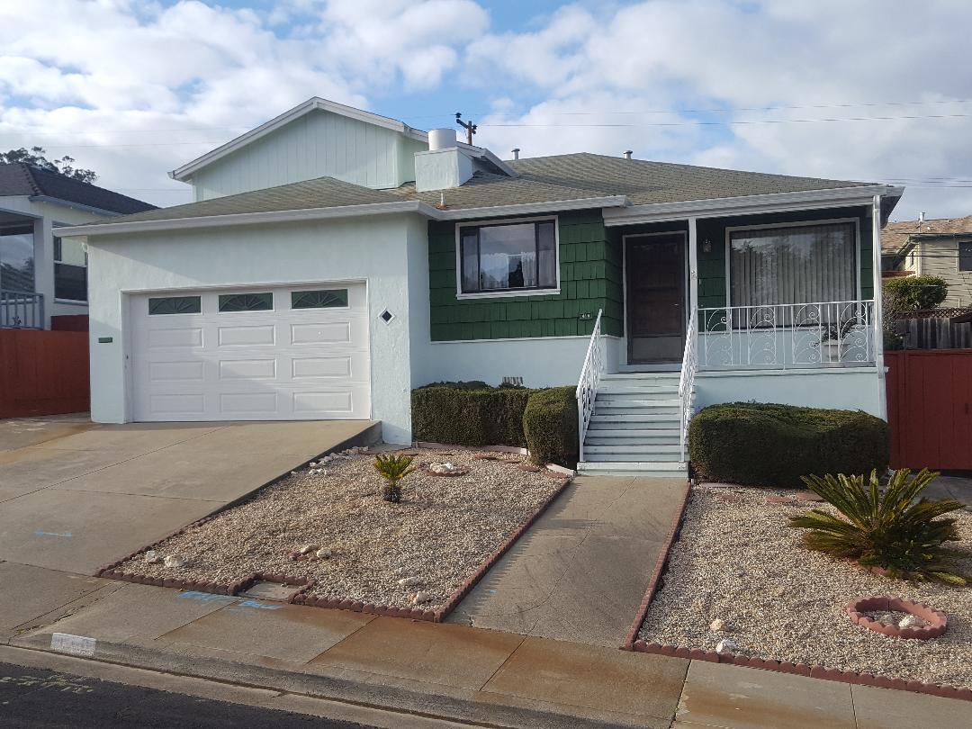 416 Wildwood Dr - Photo 1