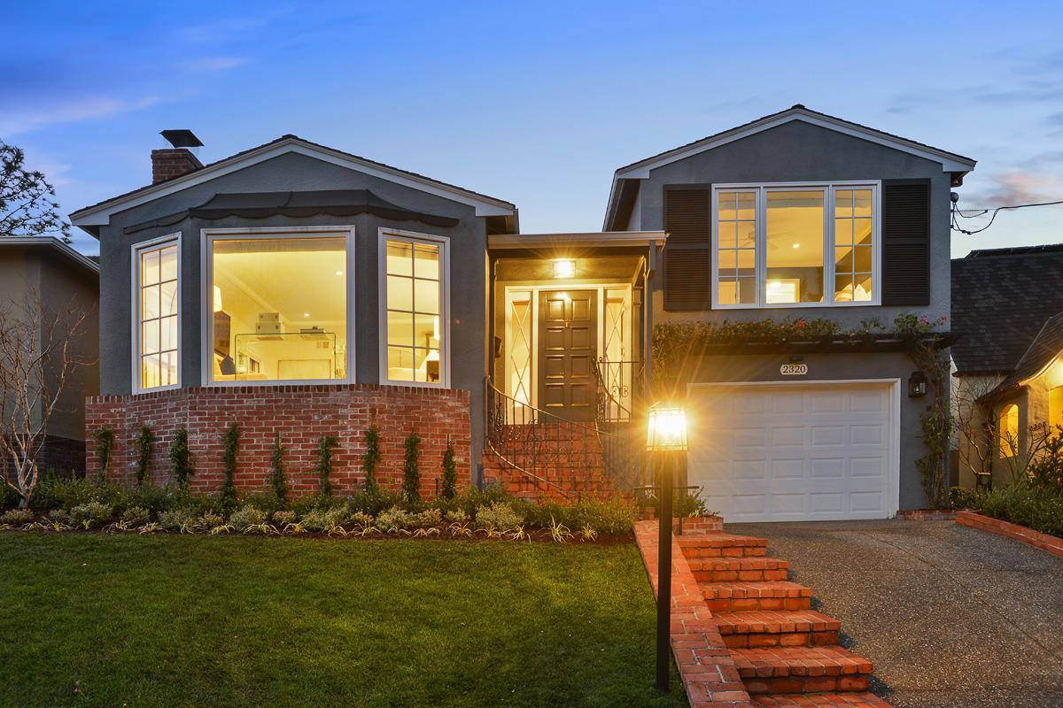 2320 Hale Dr - Photo 1