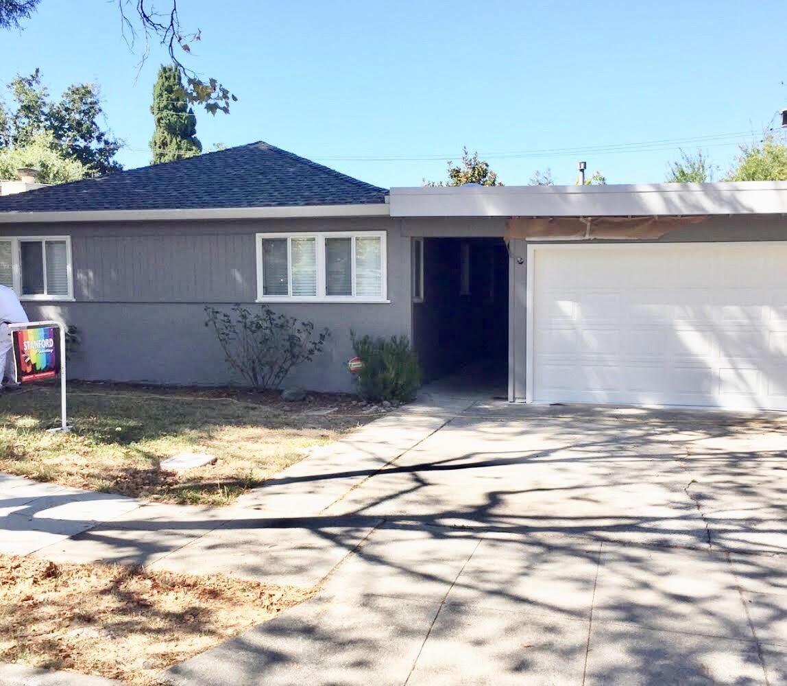2756 Sussex Way - Photo 1