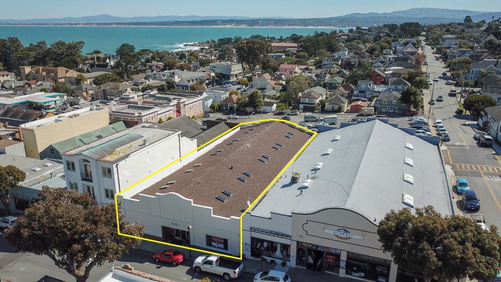 227 Grand Ave - Photo 1