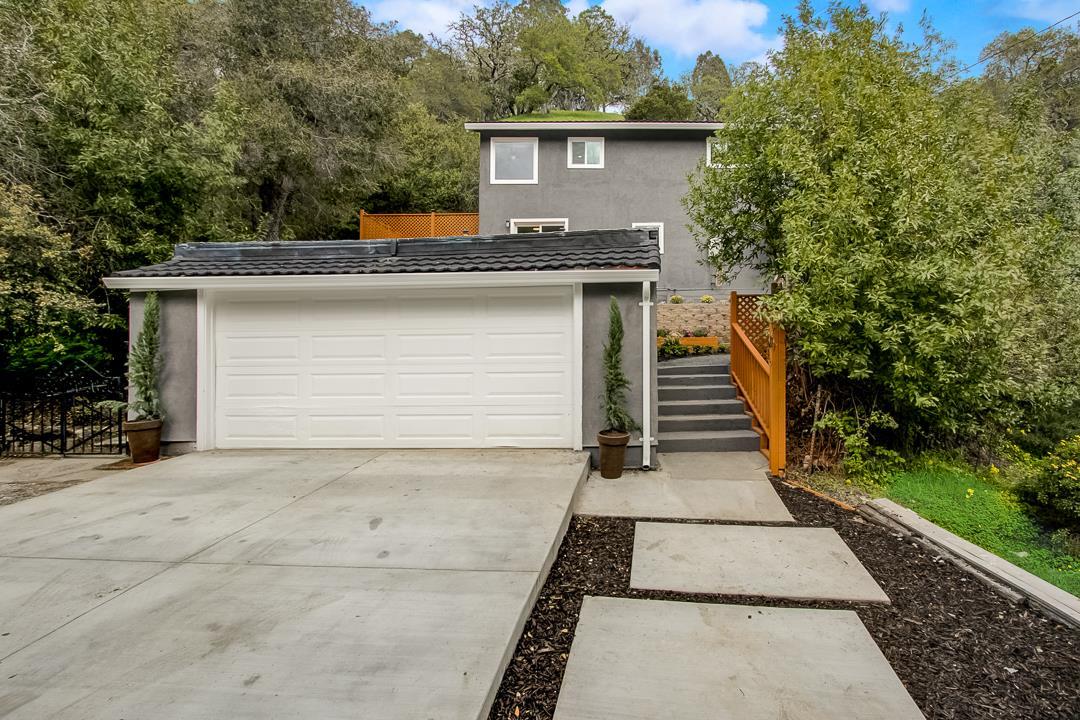 83 El Vanada Rd - Photo 1