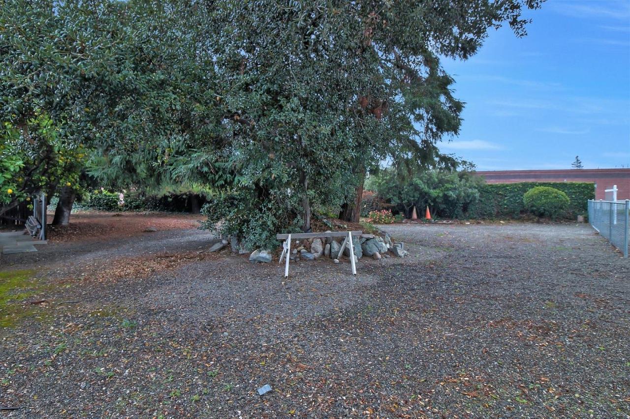 0 Parkmoor Ave - Photo 1
