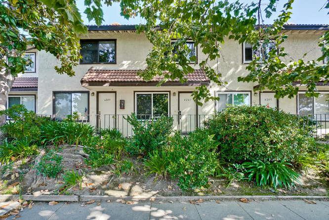 4207 Hamilton Ave - Photo 1