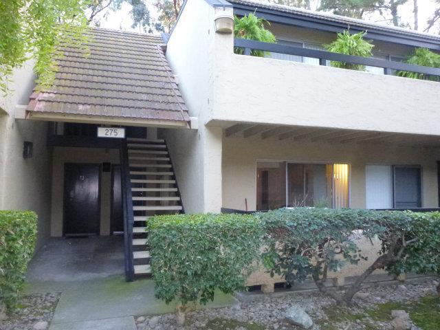 275 Tradewinds Dr 15 - Photo 1