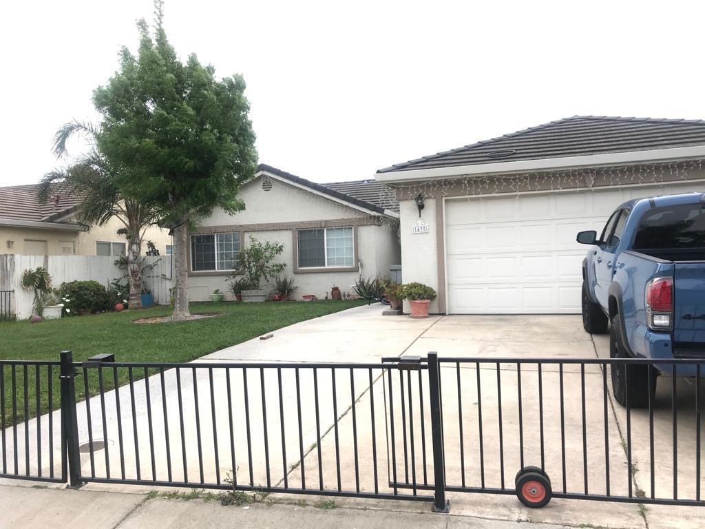 1495 Pintail Cir - Photo 1