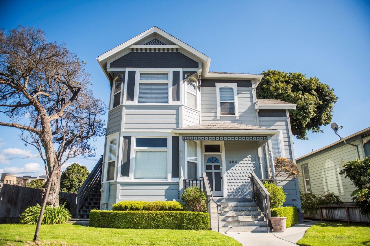 325 California St - Photo 1