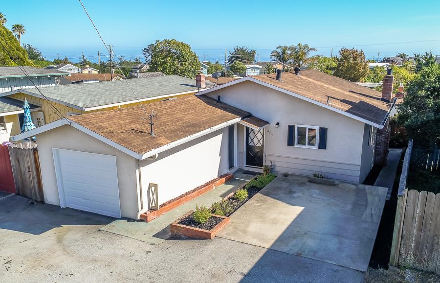 327 Hillcrest Dr - Photo 1
