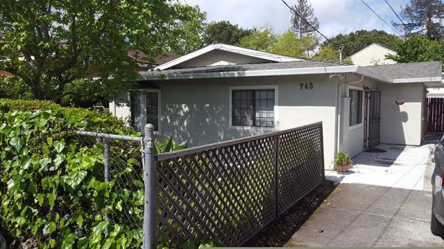 743 15th Ave - Photo 1