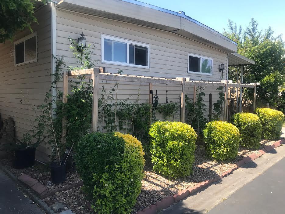 2151 Oakland Road 139 - Photo 1