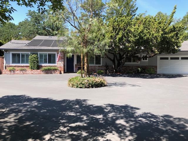 1707 Edgewood Rd - Photo 1