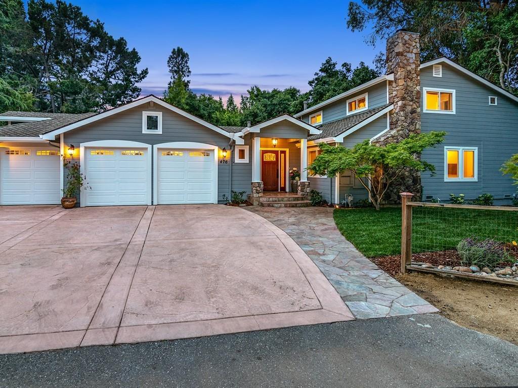 476 Mundell Way - Photo 1