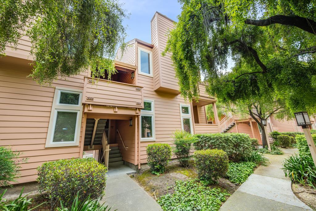 5284 Borneo Cir - Photo 1