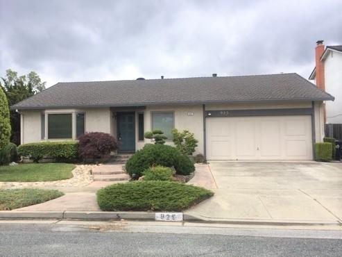 925 Foxridge Way - Photo 1