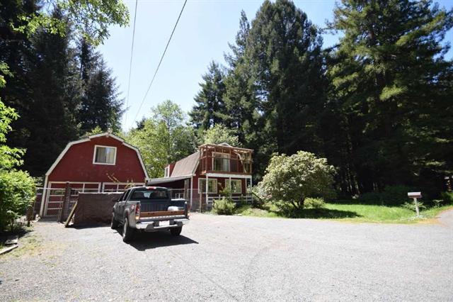 811 Sandmann Rd - Photo 1