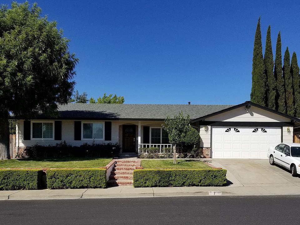 7 Melissa Ct - Photo 1