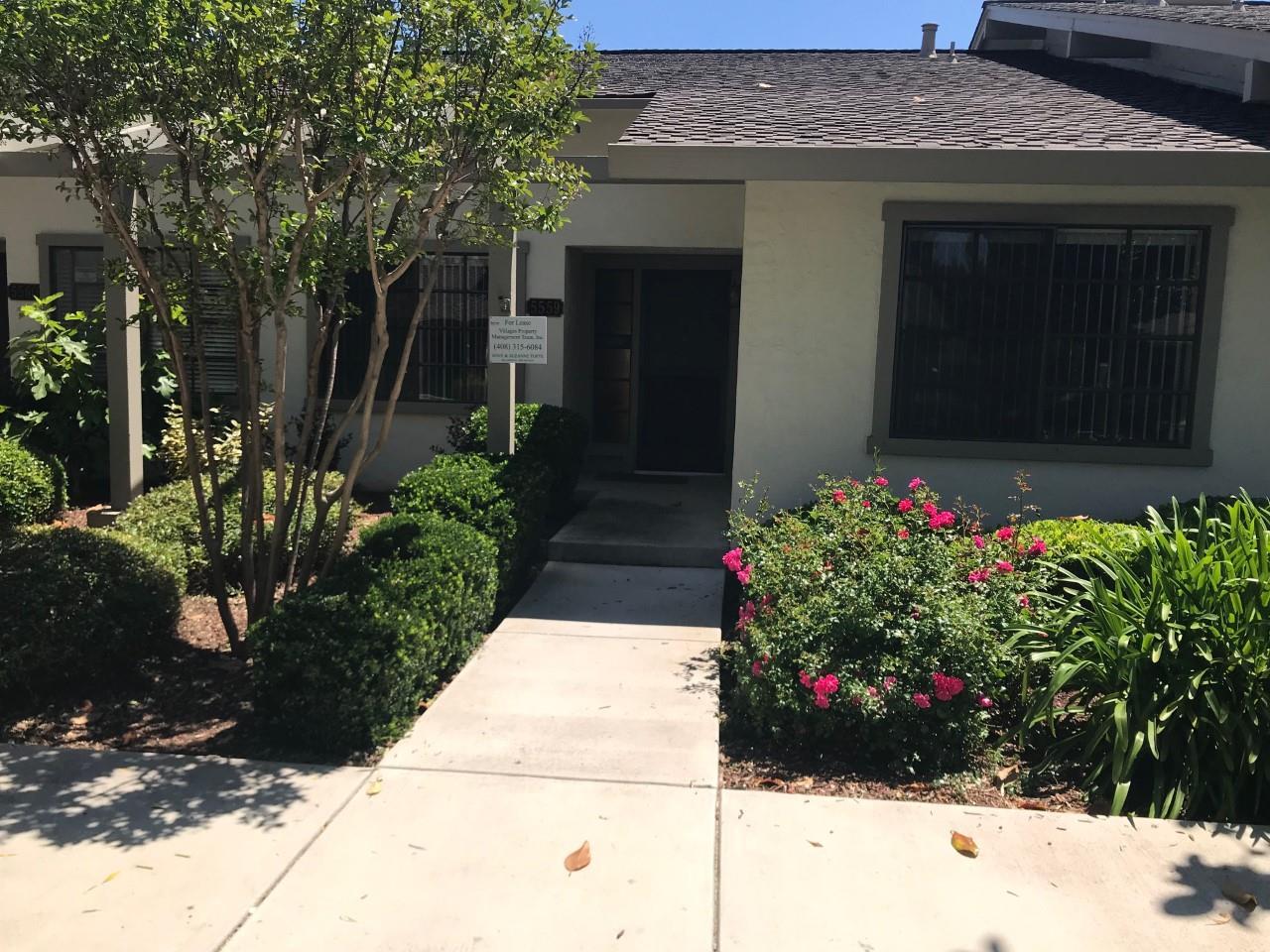 5559 Cribari Cir - Photo 1