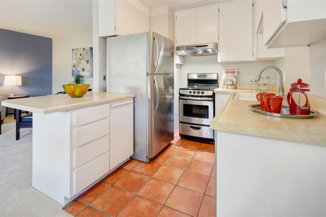185 Union Ave 16 - Photo 1