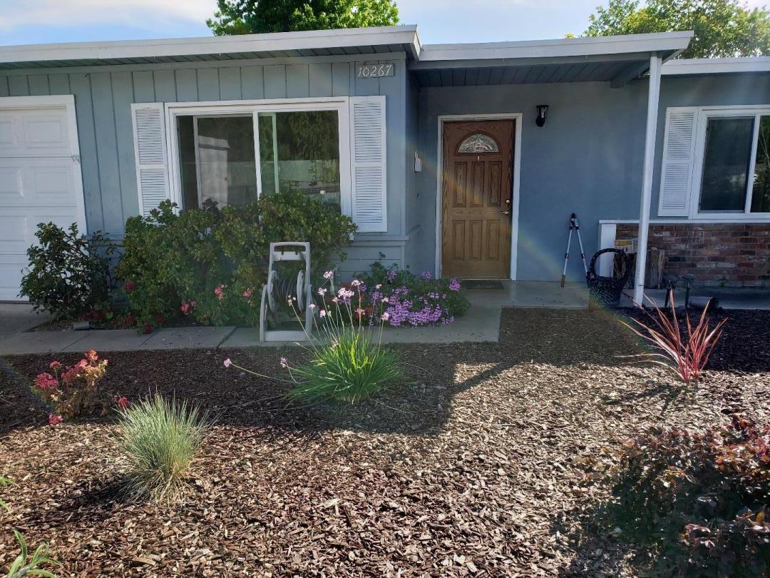 10267 Ashdale Dr - Photo 1