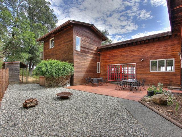 640-644 Hester Creek Rd - Photo 1