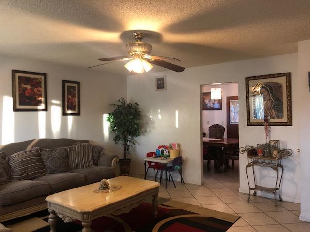 514 Southside Dr - Photo 1