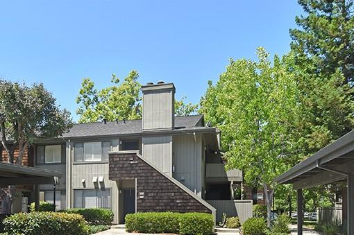 1215 La Terrace Cir - Photo 1