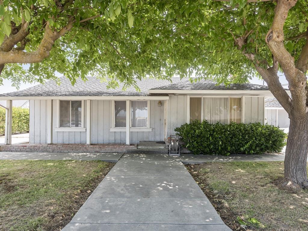 21550 Chona Ct - Photo 1