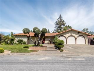 12389 Larchmont Ave - Photo 1
