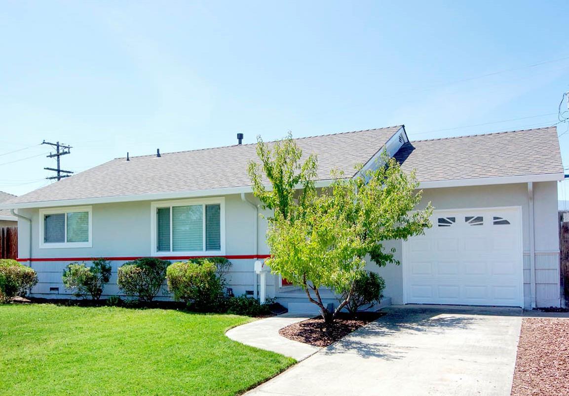1874 Pandora Dr - Photo 1