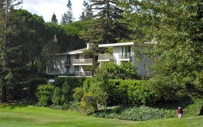 1100 Sharon Park 15 - Photo 1