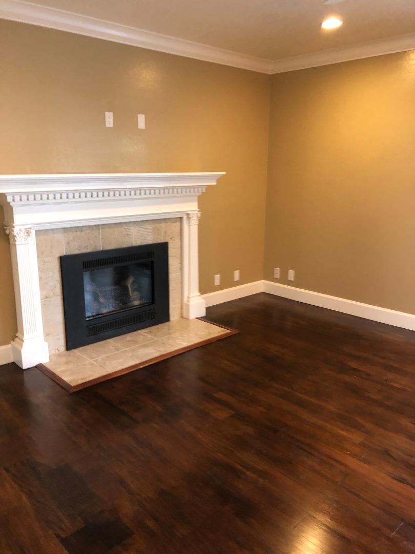 427 Hawthorne Ave - Photo 1